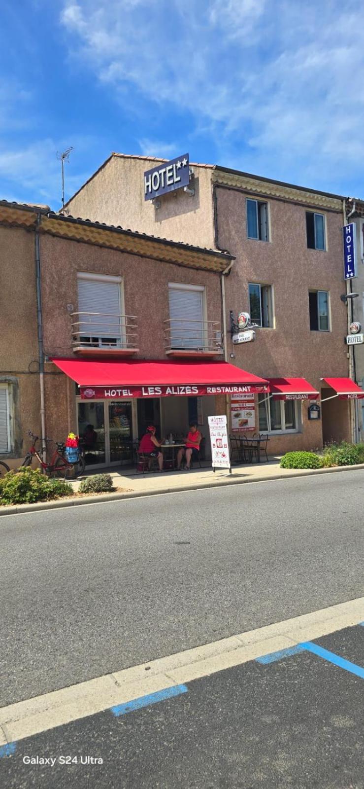 Hotel Restaurant Les Alizes Loriol Le Pouzin Bagian luar foto
