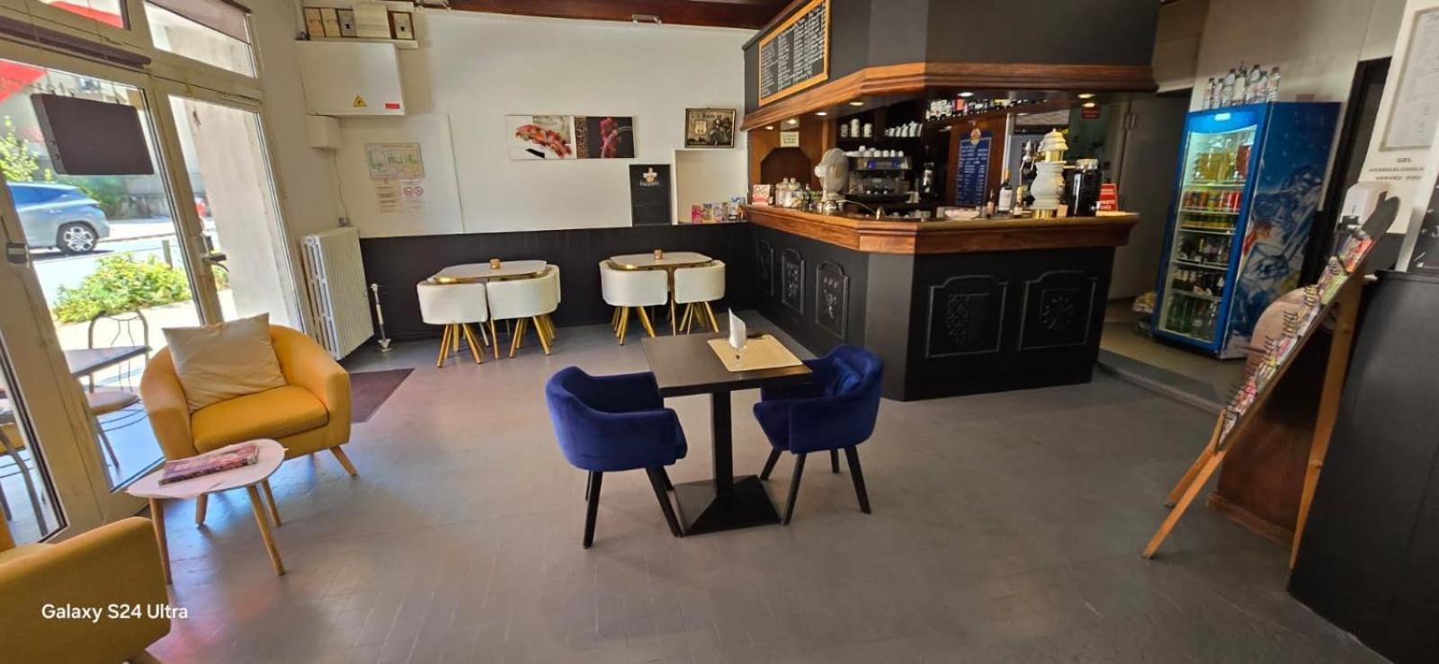 Hotel Restaurant Les Alizes Loriol Le Pouzin Bagian luar foto